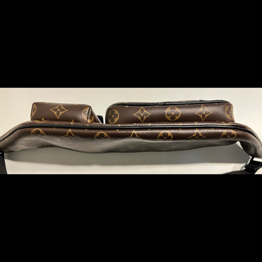 *Rare* Mens Louis Vuitton Christopher Bumbag (out of stock store wide) - Picture 4 of 7